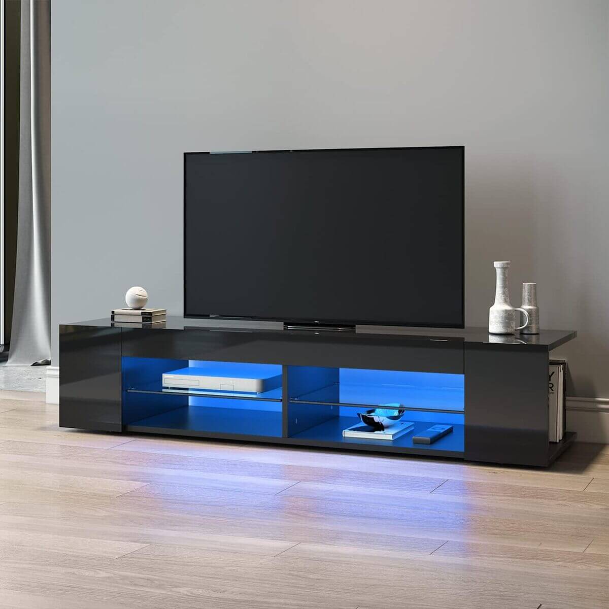 SONNI Mueble TV Negro Brillo con Luces LED 12 Colores LED,Mesa de Salón para TV Estantes de Cristal 135 cm